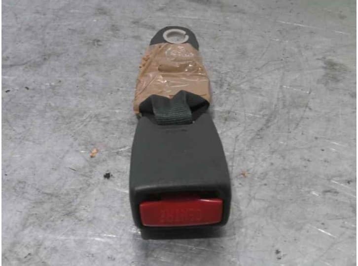 Recambio de enganche cinturon trasero central para nissan almera tino (v10) 2.2 dci referencia OEM IAM 5 PUERTAS