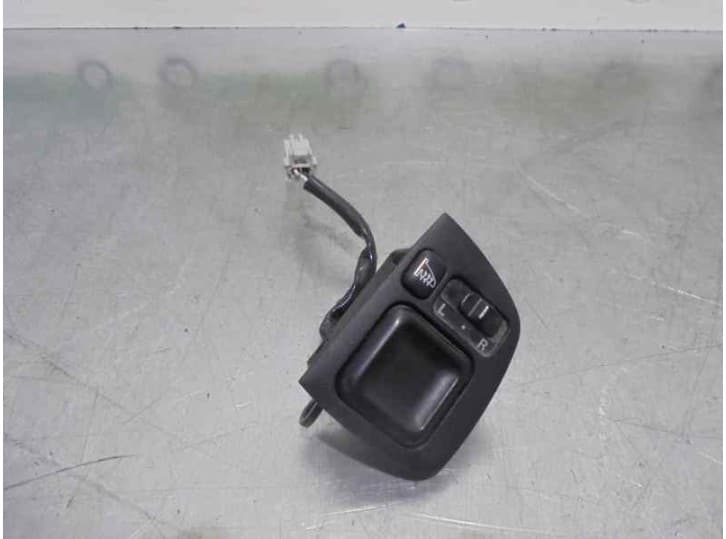 Recambio de mando retrovisor para rover 600 i (rh) 620 sdi referencia OEM IAM YUF100770