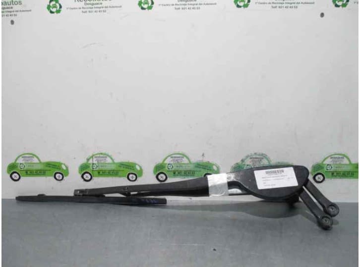 Recambio de brazo limpia delantero derecho para hyundai h-1 furgoneta (a1) 2.5 td referencia OEM IAM