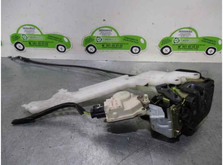 Recambio de cerradura puerta trasera derecha para hyundai elantra iii sedán (xd) 2.0 crdi referencia OEM IAM 5 PINES 4 PUERTAS