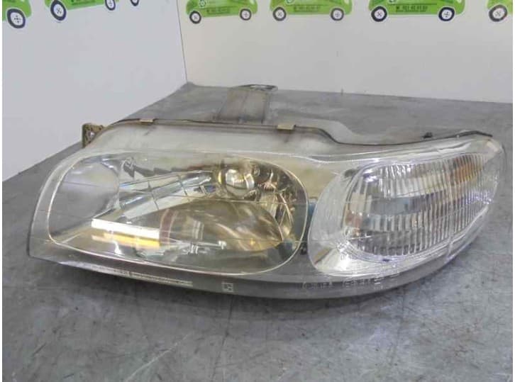 Recambio de faro izquierdo para daewoo nubira (j100) 2.0 16v referencia OEM IAM 5 PUERTAS