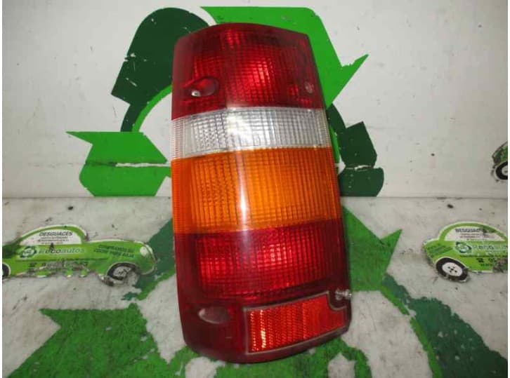 Recambio de piloto trasero izquierdo para isuzu amingo 2.0 referencia OEM IAM