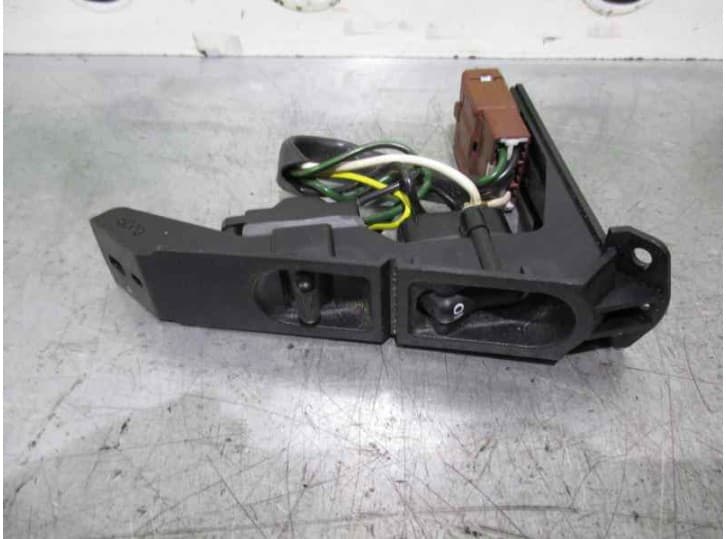 Recambio de mando elevalunas delantero derecho para rover 45 i sedán (rt) 1.6 referencia OEM IAM