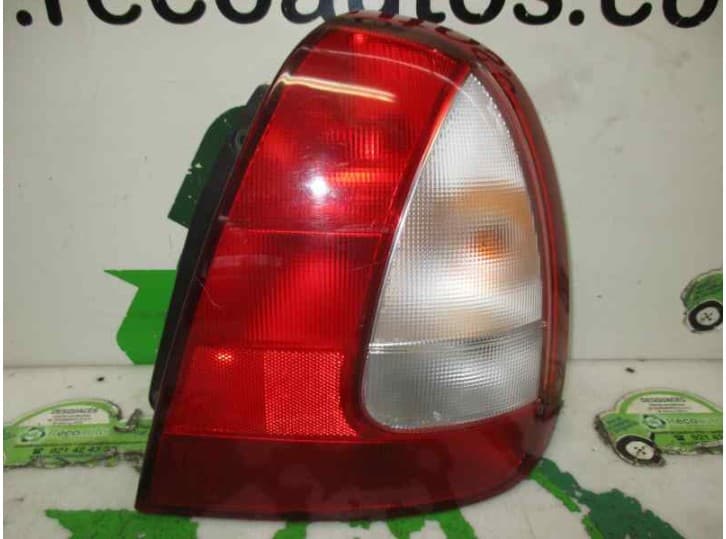 Recambio de piloto trasero derecho para daewoo nubira sedán (j100) 1.6 16v referencia OEM IAM