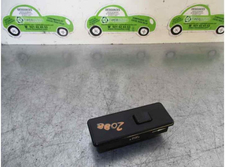 Recambio de mando elevalunas delantero derecho para volvo 440 (445) 2.0 referencia OEM IAM 467827
