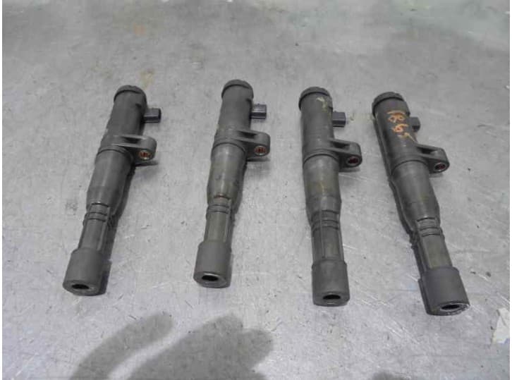Recambio de bobina encendido para renault megane i coach (da0/1_) 1.6 16v (da0b, da04, da11) referencia OEM IAM 7700875000 02970