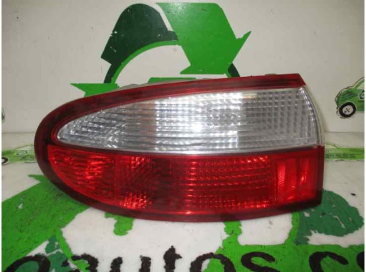 Recambio de piloto trasero izquierdo para daewoo lanos (klat) 1.5 referencia OEM IAM ALETA 3 PUERTAS