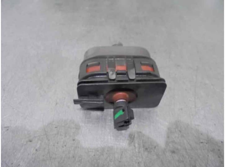 Recambio de bomba vacio para toyota avensis station wagon (_t25_) 2.2 d-4d (adt251_) referencia OEM IAM 9062600542