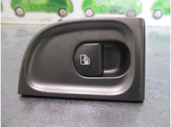 Recambio de mando elevalunas trasero derecho para lancia thesis (841_) 2.4 (841axb1b00) referencia OEM IAM
