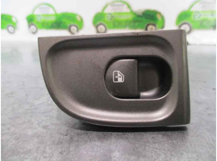 Recambio de mando elevalunas trasero izquierdo para lancia thesis (841_) 2.4 (841axb1b00) referencia OEM IAM