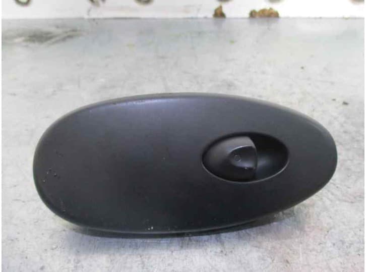 Recambio de mando elevalunas delantero derecho para rover 75 (rj) 2.0 cdt referencia OEM IAM YUD100731PUY