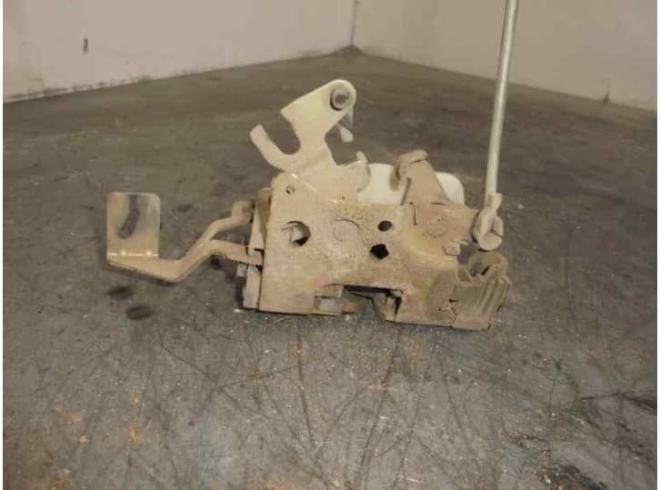 Recambio de cerradura puerta delantera izquierda para peugeot boxer furgoneta (230l) 2.5 tdi referencia OEM IAM MANUAL 5 PUERTA