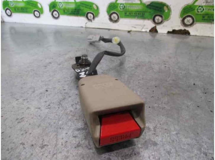 Recambio de enganche cinturon delantero izquierdo para honda accord vi coupé (cg) 3.0 v6 24v (cg2) referencia OEM IAM G3586T0101