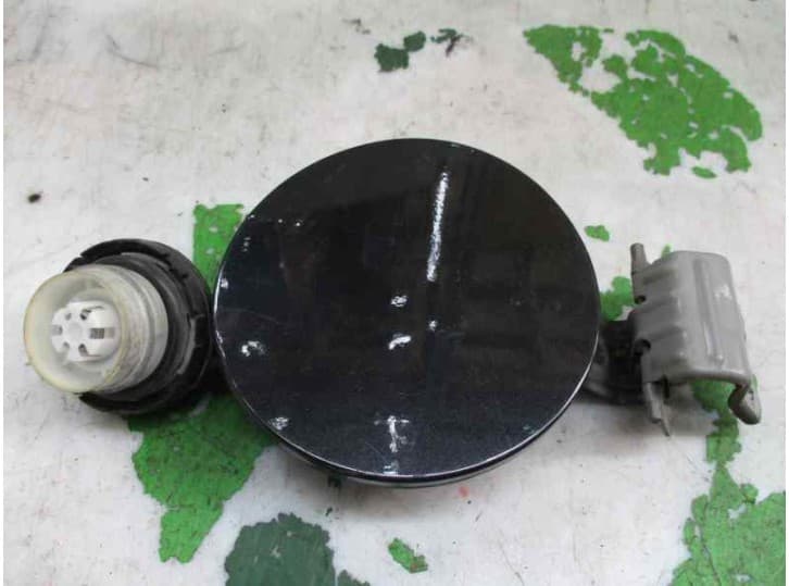 Recambio de tapa exterior combustible para toyota yaris (_p9_) 1.3 vvt-i (scp90_) referencia OEM IAM
