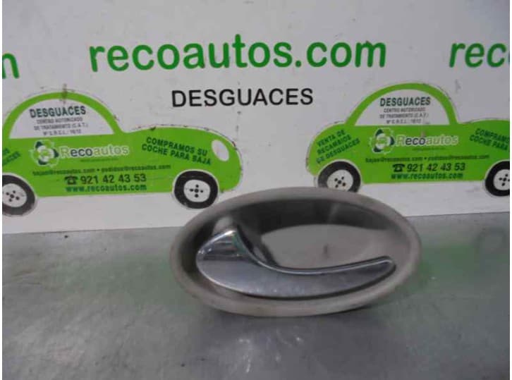 Recambio de maneta interior delantera izquierda para mercedes-benz clk (c209) clk 240 (209.361) referencia OEM IAM CAJA 7