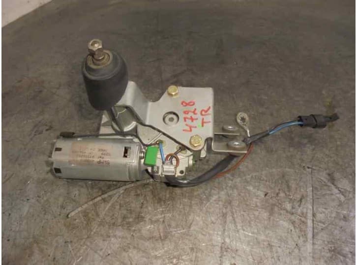Recambio de motor limpia trasero para opel corsa b (s93) 1.7 d (f08, f68, m68) referencia OEM IAM 90386268 403980 SWMP