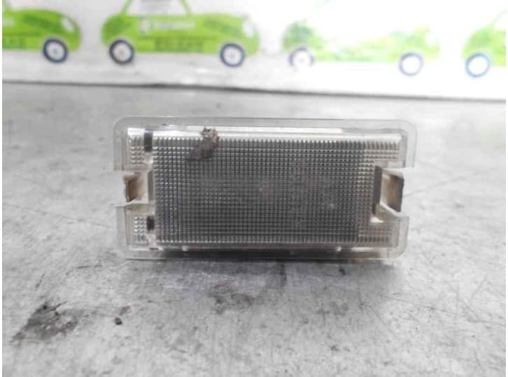 Recambio de piloto matricula para renault vel satis (bj0_) 3.0 dci (bj0j, bj0n) referencia OEM IAM 7700771935