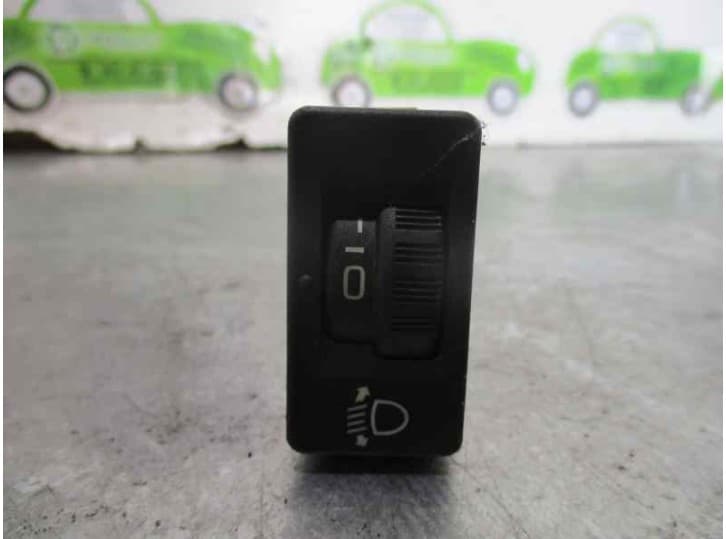 Recambio de mando para peugeot 308 sw i (4e_, 4h_) 1.6 hdi referencia OEM IAM 95835T02