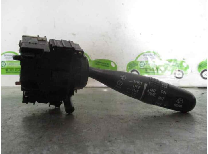 Recambio de mando limpia para toyota corolla (_e12_) 2.0 d-4d (cde120r_, cde120l_) referencia OEM IAM 02290173738
