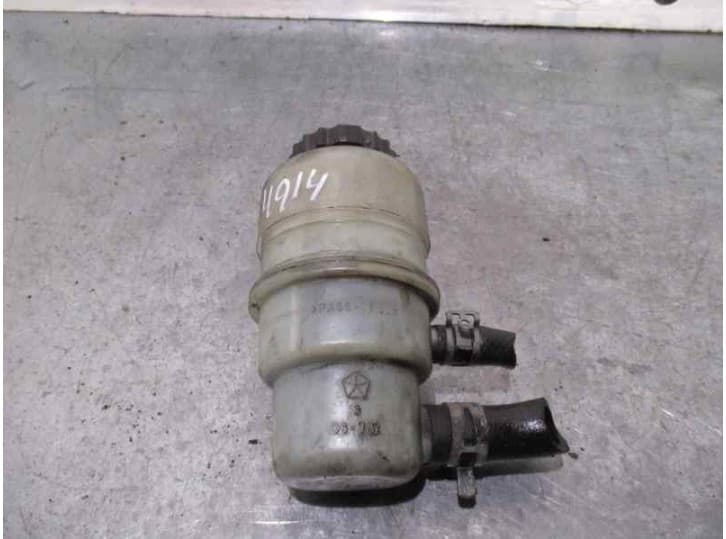 Recambio de deposito servo para jeep compass (mk49) 2.0 crd 4x4 referencia OEM IAM 05105338AB