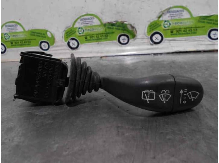Recambio de mando limpia para skoda felicia ii station wagon (6u5) 1.9 d referencia OEM IAM 441945260156 501597 SWF
