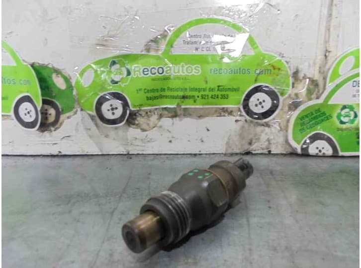 Recambio de inyector para renault clio i (b/c57_, 5/357_) 1.9 d (b/c/s576, b/c/s57l) referencia OEM IAM KCA17S42 KCA17S42 BOSCH