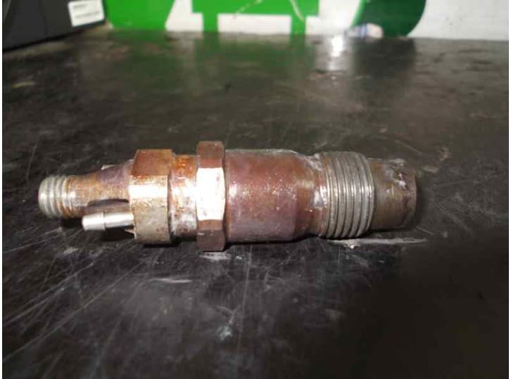 Recambio de inyector para nissan primera hatchback (p11) 2.0 td referencia OEM IAM 8611102J610 0432217308 BOSCH