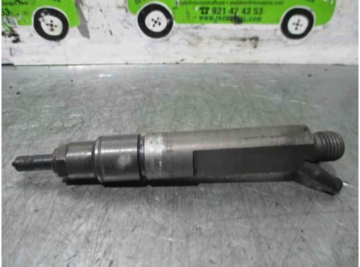 Recambio de inyector para skoda octavia i (1u2) 1.9 tdi referencia OEM IAM 028130201T KBEL58P144 BOSCH