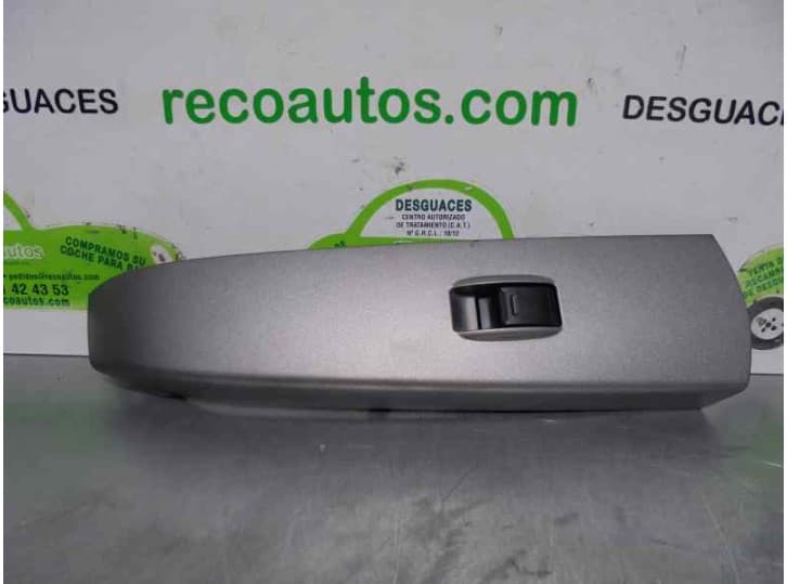 Recambio de mando elevalunas delantero derecho para toyota prius liftback (_w2_) 1.5 hybrid (nhw20_) referencia OEM IAM 74231470