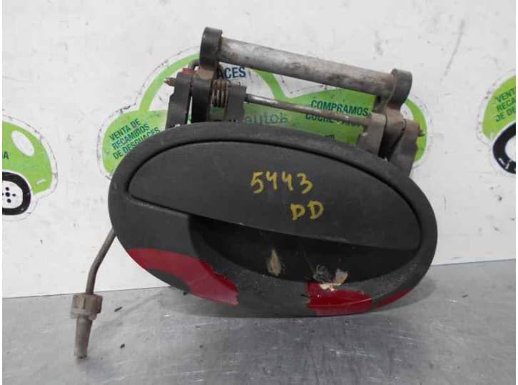 Recambio de maneta exterior delantera derecha para opel combo furgoneta/monovolumen 1.3 cdti 16v referencia OEM IAM 8048604 CAJA