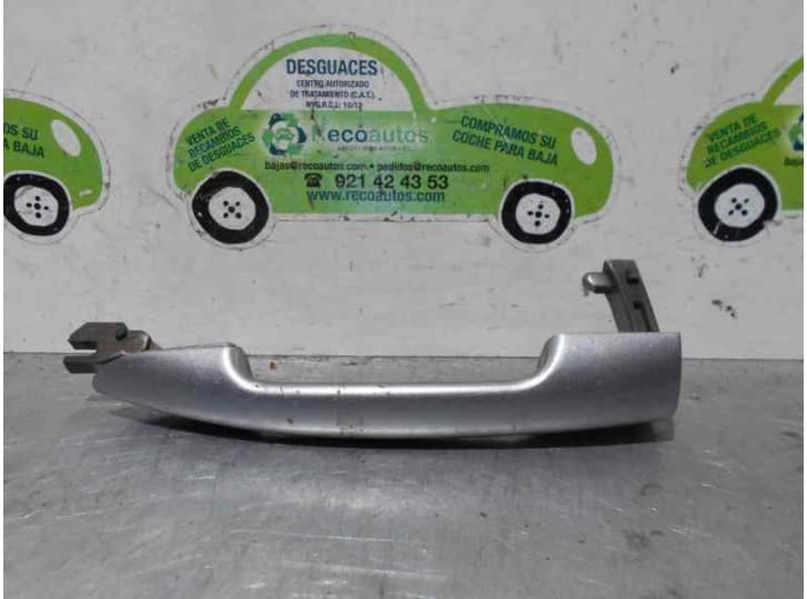 Recambio de maneta exterior delantera izquierda para fiat stilo multi wagon (192_) 1.9 jtd referencia OEM IAM 0735316676