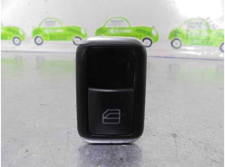 Recambio de mando elevalunas trasero izquierdo para mercedes-benz clase c (w204) c 220 cdi (204.002) referencia OEM IAM A2048700