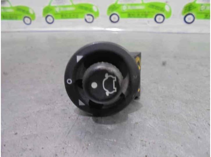 Recambio de mando retrovisor para ford focus i turnier (dnw) 1.8 turbo di / tddi referencia OEM IAM 93BG17B676BA