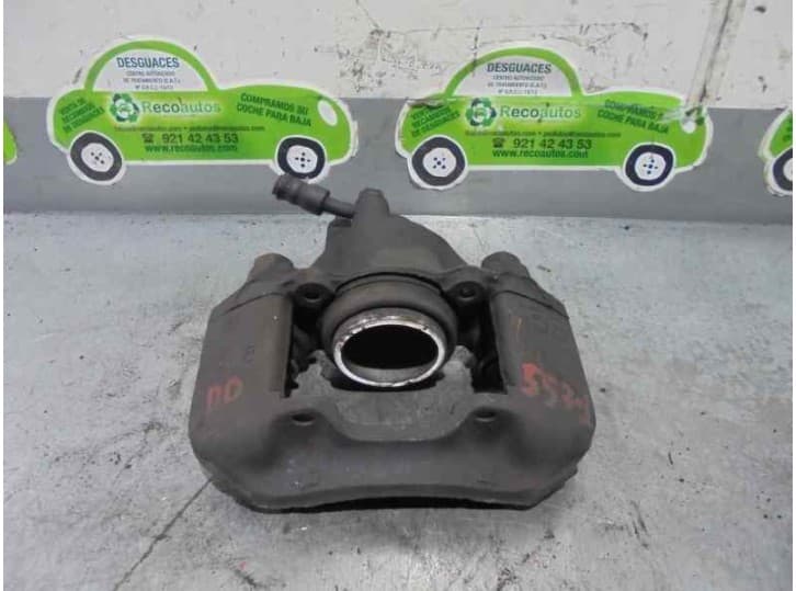 Recambio de pinza freno delantera derecha para kia pride station wagon 1.3 referencia OEM IAM KK32533980