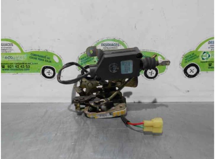 Recambio de cerradura puerta trasera izquierda para kia pride station wagon 1.3 referencia OEM IAM KK15373310C 2 PINES 5 PUERTAS