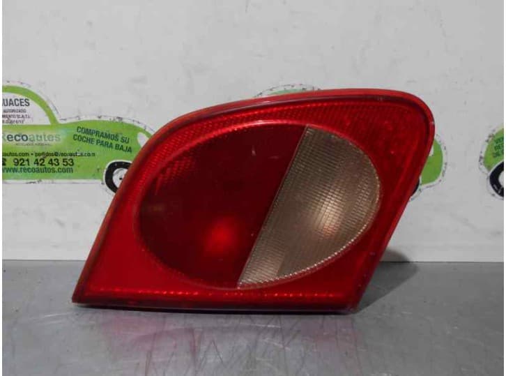 Recambio de piloto trasero porton izquierdo para mercedes-benz clase e (w210) e 300 turbo-d (210.025) referencia OEM IAM 2108200