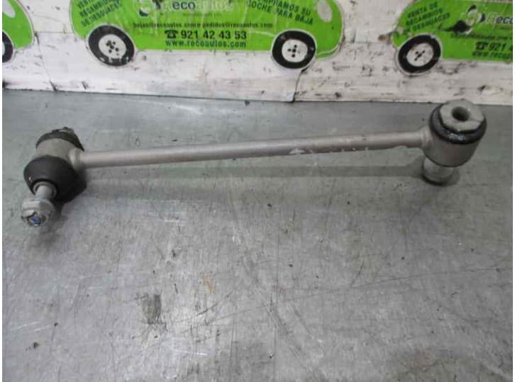 Recambio de bieleta estabilizadora trasera izquierda para mercedes-benz clase c (w205) c 220 bluetec / d (205.002, 205.004) refe