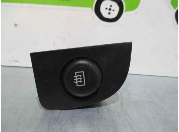 Recambio de botones salpicadero para honda civic vi hatchback (ej, ek) 1.4 i s (ej9) referencia OEM IAM 1454707