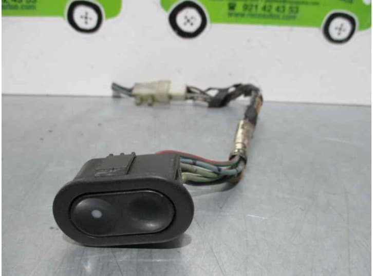 Recambio de mando elevalunas trasero derecho para opel corsa b (s93) 1.2 i 16v (f08, f68, m68) referencia OEM IAM 90383585 90383