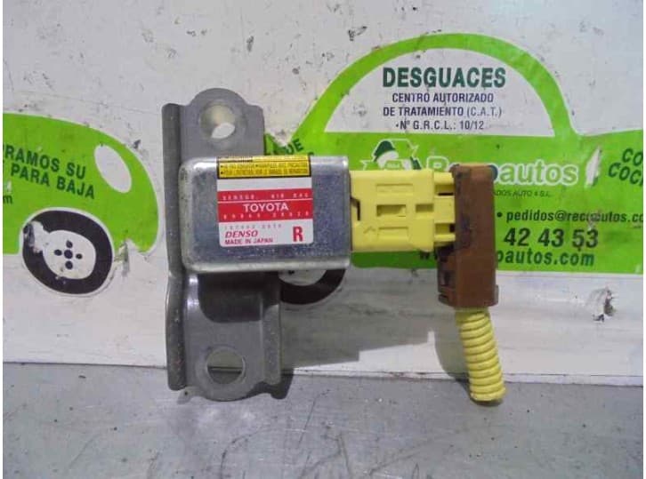 Recambio de sensor airbag para toyota previa ii (_r3_) 2.0 d-4d (clr30_) referencia OEM IAM 8986028020 1879000830 DENSO