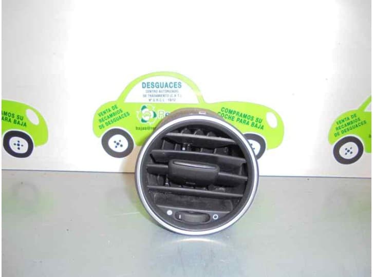 Recambio de aireador para fiat punto evo (199_) 1.3 d multijet (199axc1a, 199bxc1a, 199axt1a, 199bxt1a) referencia OEM IAM 7354
