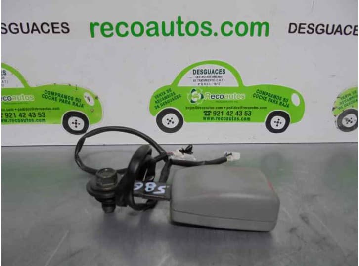 Recambio de enganche cinturon delantero derecho para nissan x-trail i (t30) 2.0 referencia OEM IAM 020527E4P 5 PUERTAS