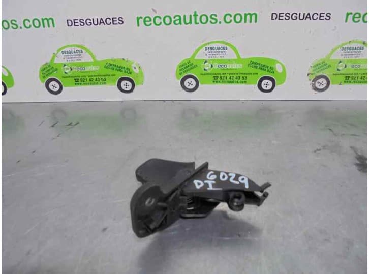 Recambio de maneta exterior delantera izquierda para renault twingo ii (cn0_) 1.2 16v referencia OEM IAM CAJA 5