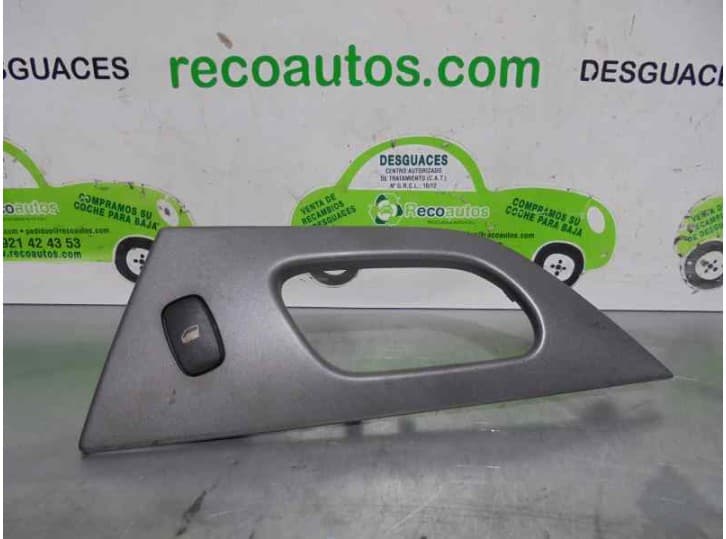 Recambio de mando elevalunas trasero derecho para peugeot 407 sw (6e_, 6d_) 2.0 hdi 135 referencia OEM IAM 9646929877