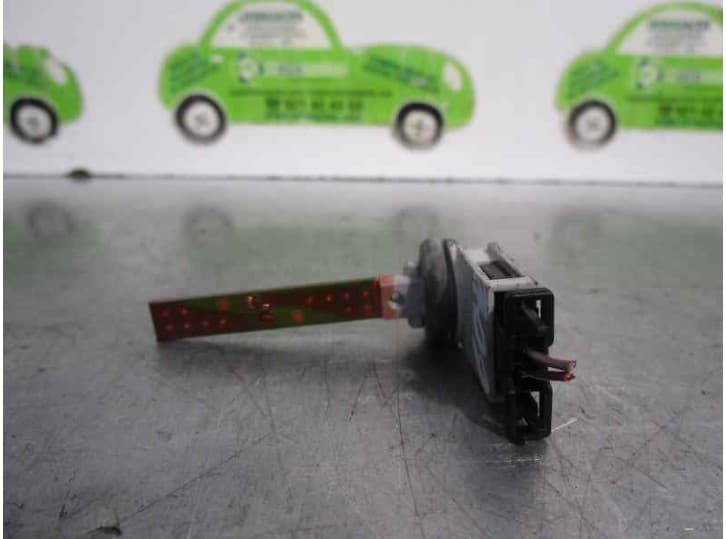 Recambio de sensor para volkswagen passat b6 variant (3c5) 2.0 tdi referencia OEM IAM 4B0820539