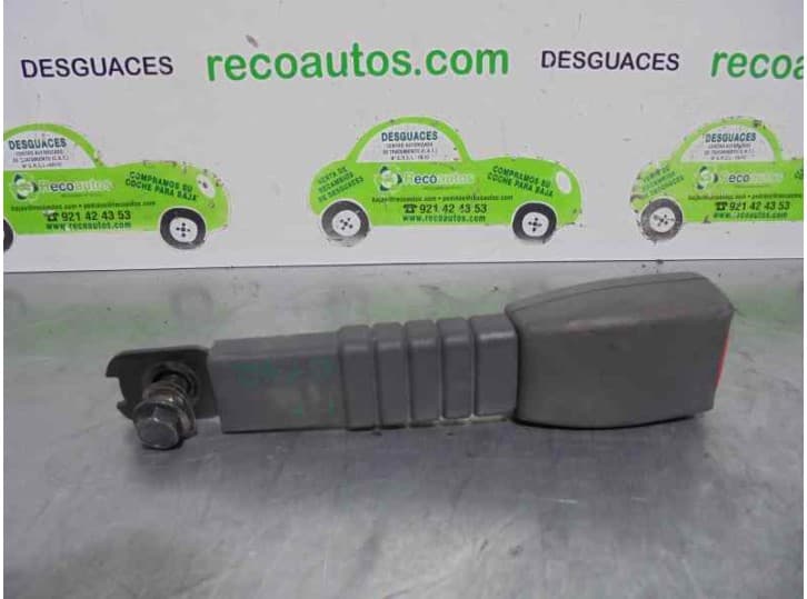 Recambio de enganche cinturon delantero derecho para kia rio ii (jb) 1.5 crdi referencia OEM IAM 5 PUERTAS