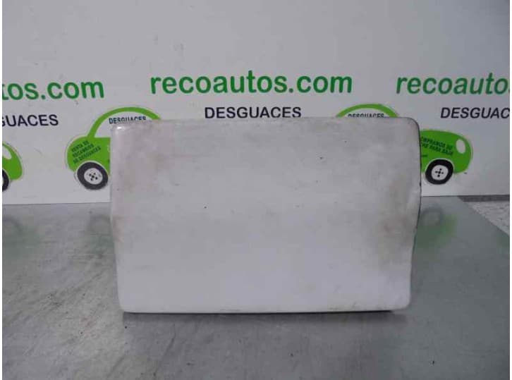 Recambio de tapa exterior combustible para mercedes-benz vito furgoneta (w638) 108 d 2.3 (638.064, 638.068) referencia OEM IAM 6