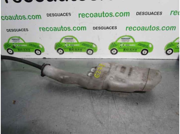 Recambio de deposito expansion para toyota corolla compact (_e11_) 1.6 (zze112_) referencia OEM IAM 1648022040 DENSO