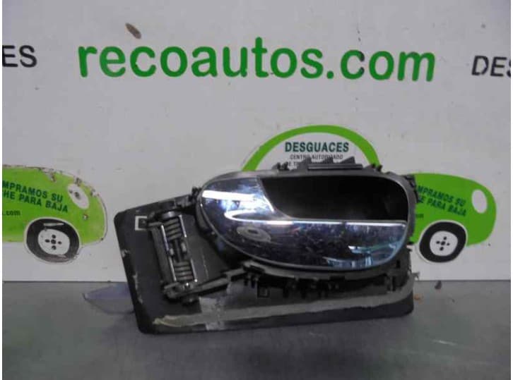 Recambio de maneta interior delantera izquierda para peugeot 307 (3a/c) 2.0 hdi 90 referencia OEM IAM 9634768677