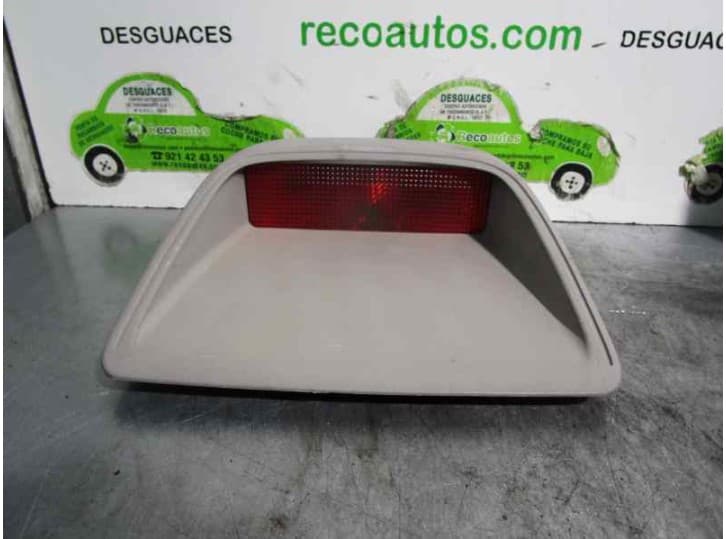 Recambio de luz central de freno para mazda xedos 9 (ta) 2.5 v6 (ta5p) referencia OEM IAM 0509317